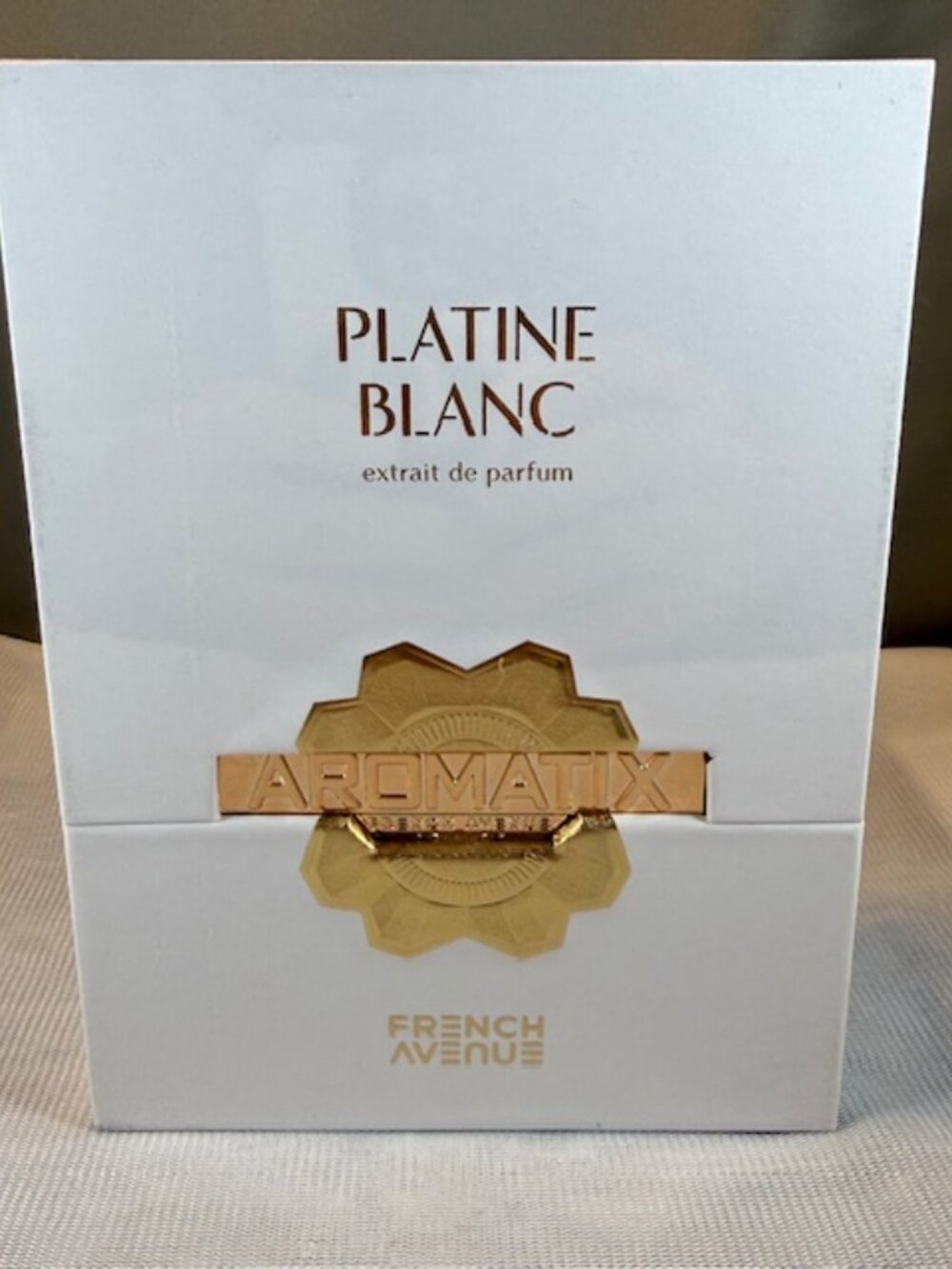 Aromatix Platine Blanc Extrait De Parfum Spray Unisex 3.4oz New Sealed Box $95